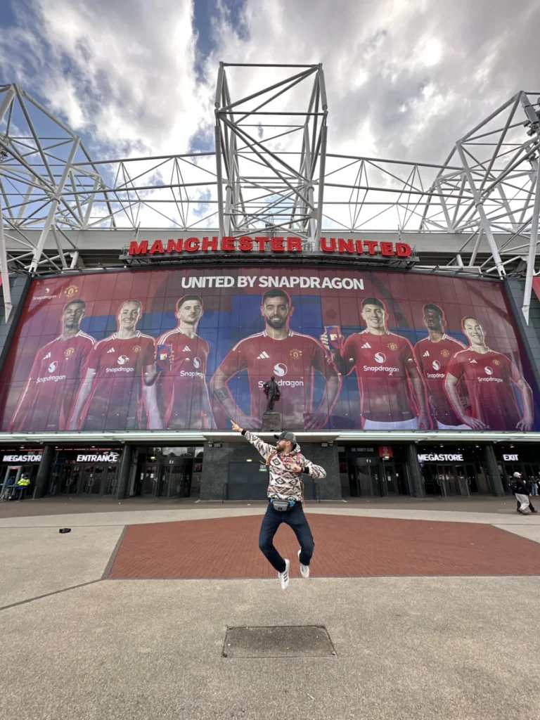 manchester united fc uk stadium