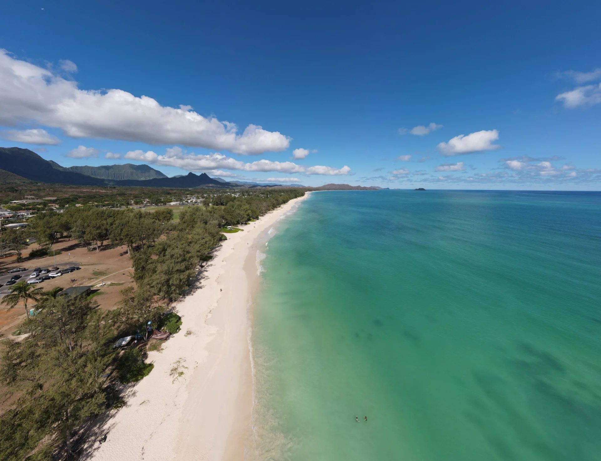 View of the Pacific Ocean from Waimanalo Beach in Oahu, Hawaii